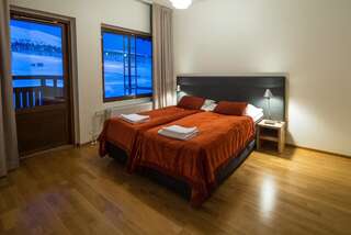 Отель Lapland Hotels Saaga Юллясярви Апартаменты с 3 спальнями и сауной - Дополнительное здание A-2